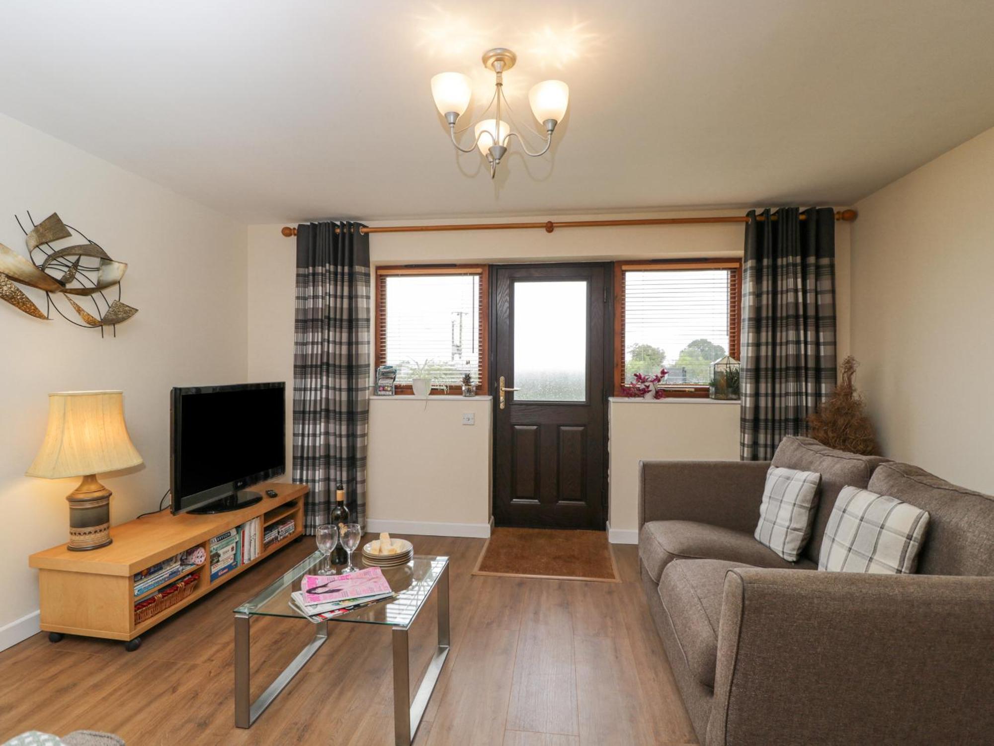 Roan Cottage Lydiard Millicent Екстер'єр фото